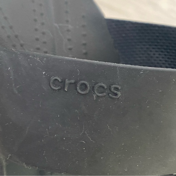 CROCS Brooklyn Black Wedge Platform Slide Sandals 8 - Picture 5 of 5